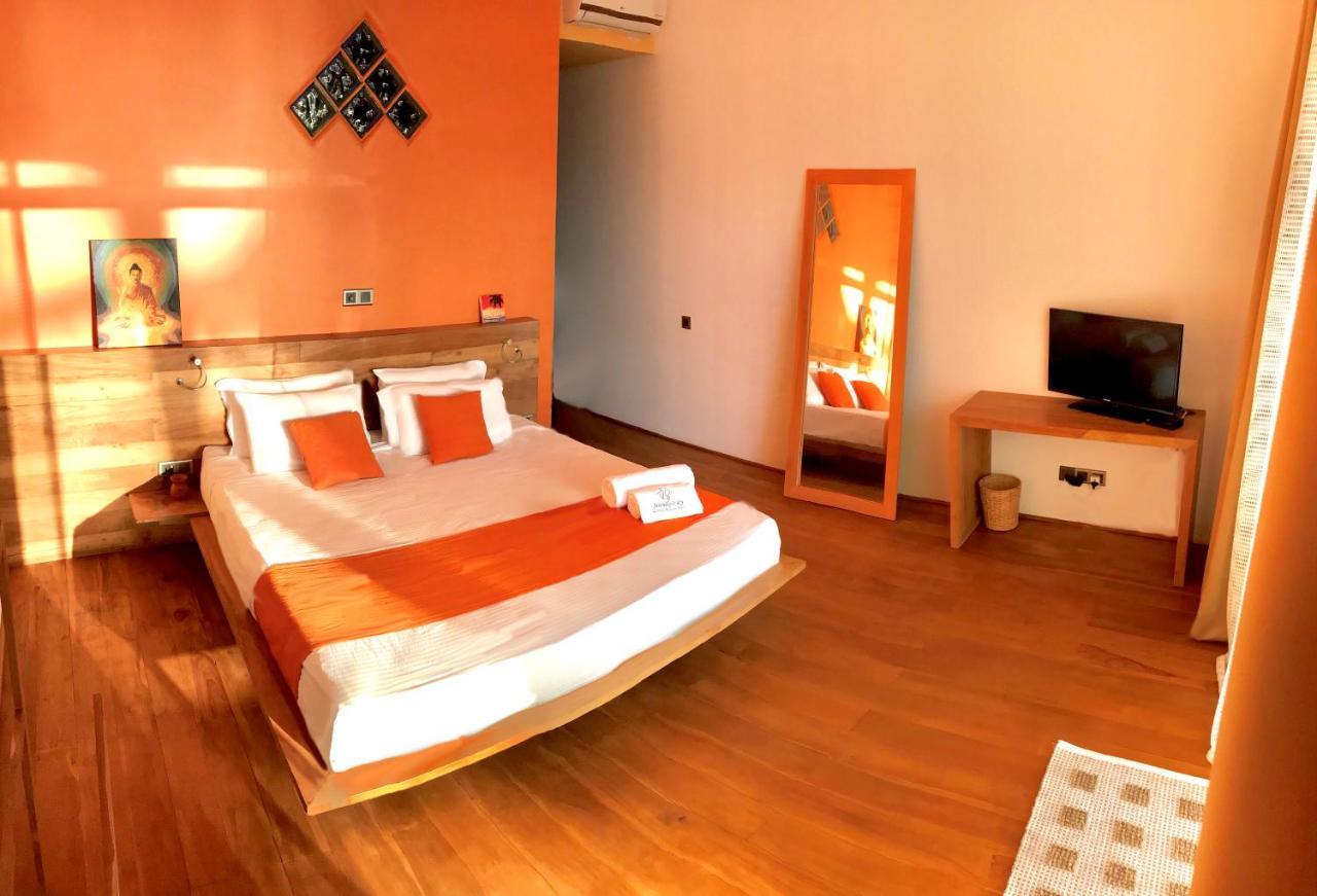 Serendipitaly Ayurveda Boutique Hotel Hikkaduwa Exterior foto